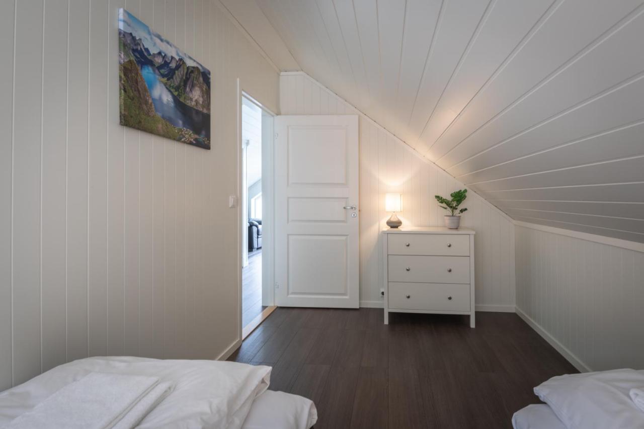 Lofoten Rorbu Lodge Offersoya Экстерьер фото